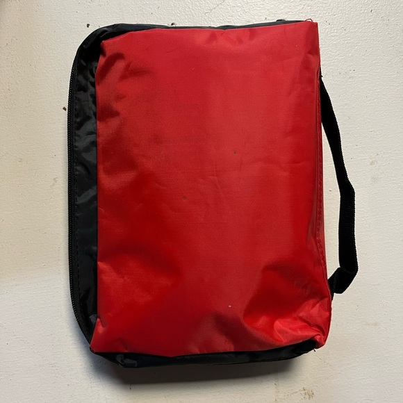 Genuine First Aid Kit - Picture 9 of 9